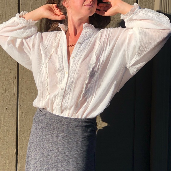 Sundance Feminine White Blouse “Brave Heart” - Picture 7 of 11